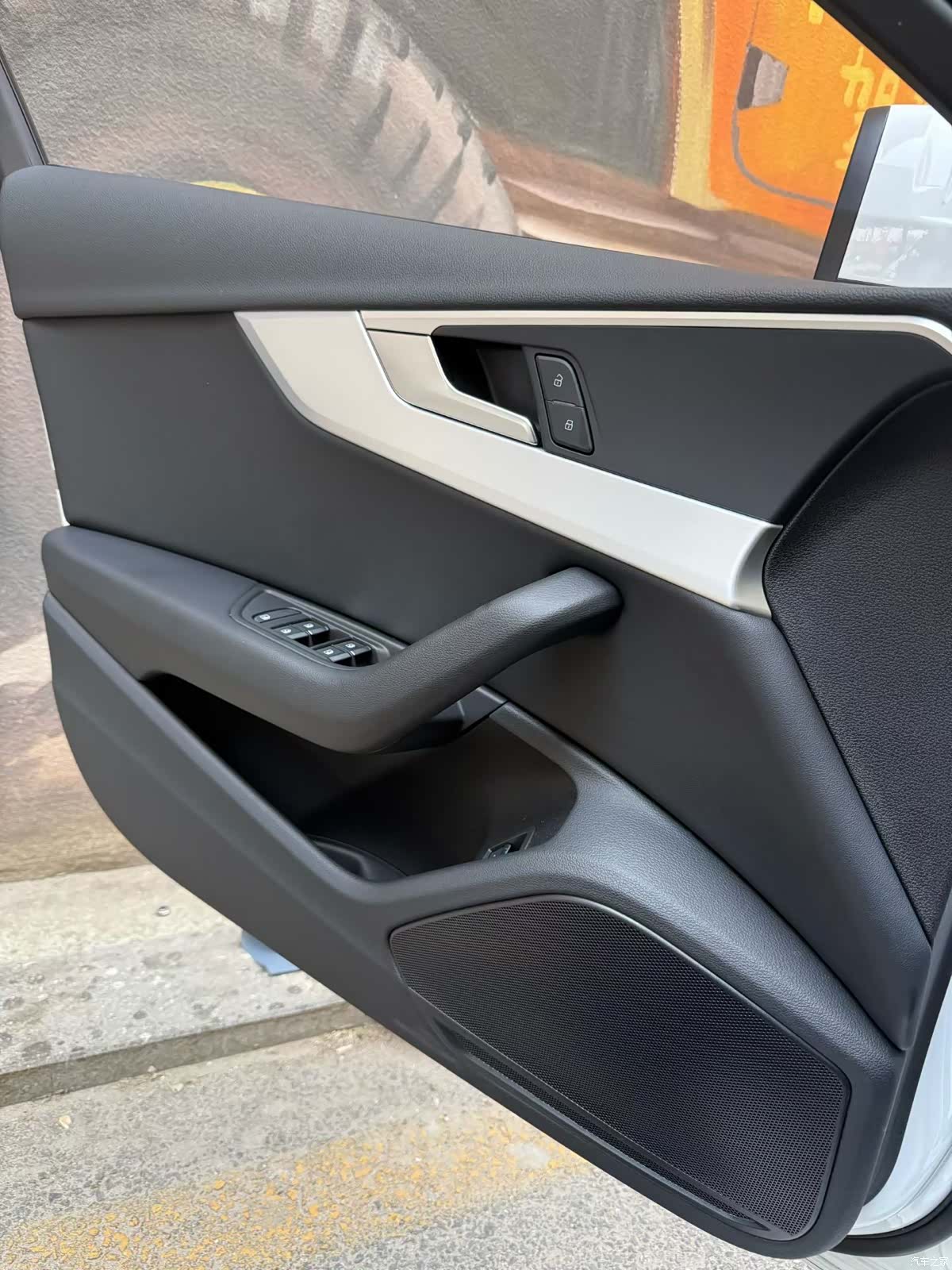 Audi A4L, 2018 6