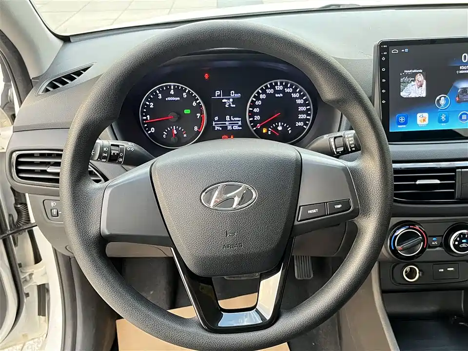 Hyundai Yuedong