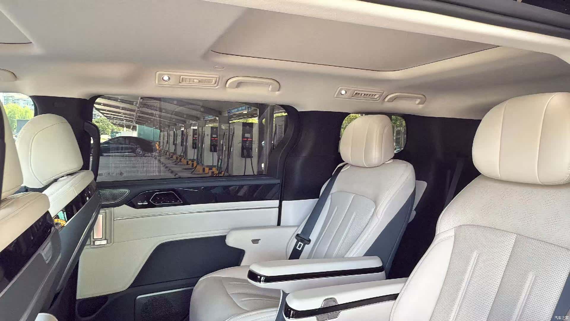 BYD Xia, 2025 4