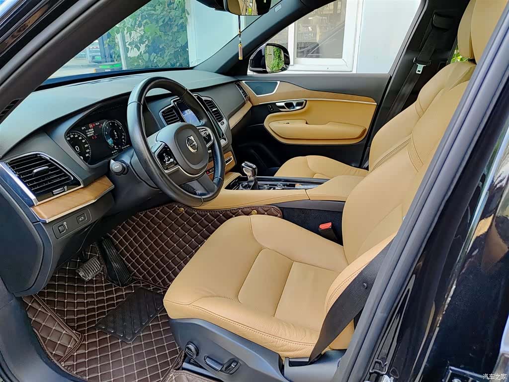 Volvo XC90, 2019 7