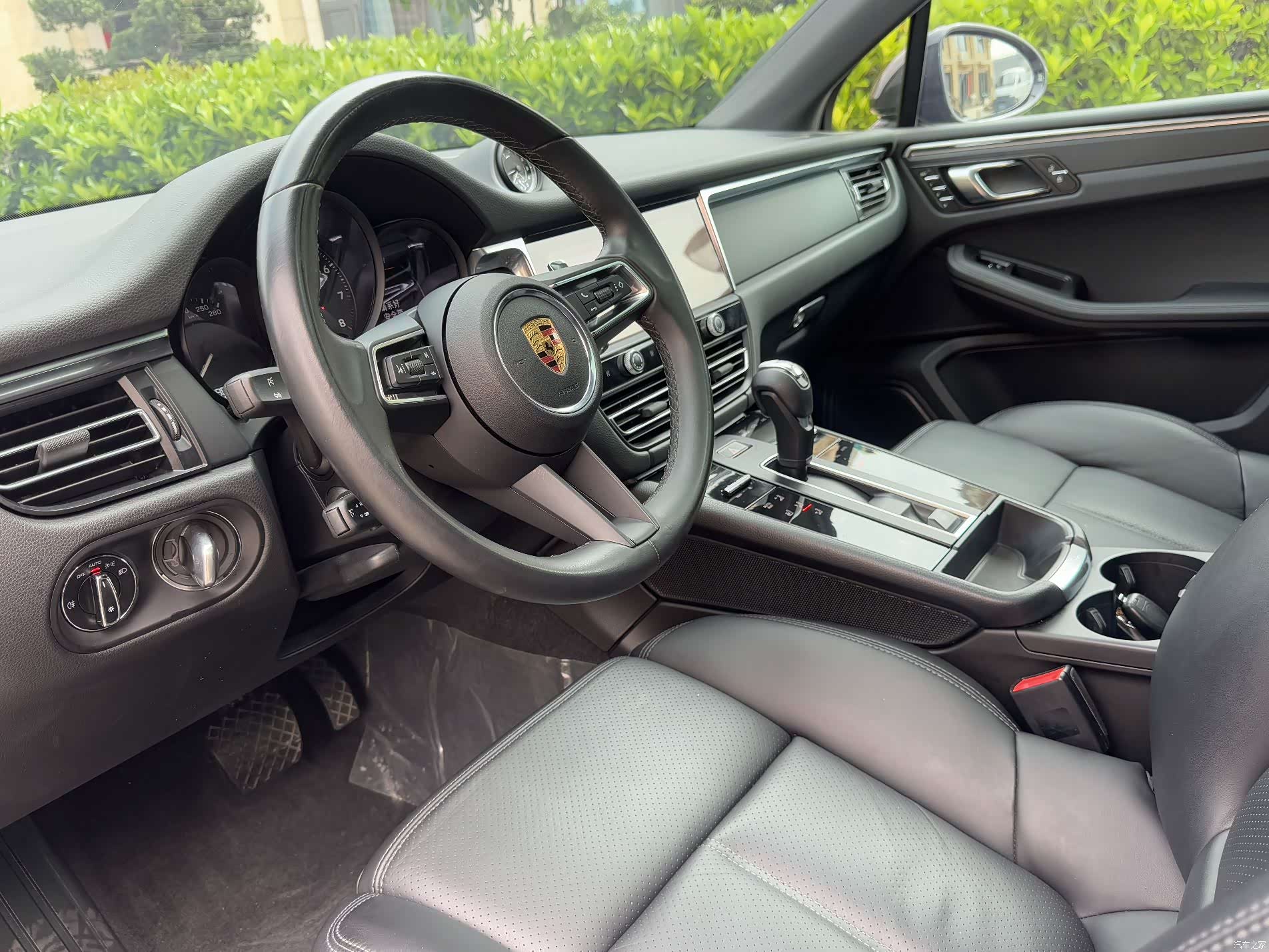 Porsche Macan, 2022 7