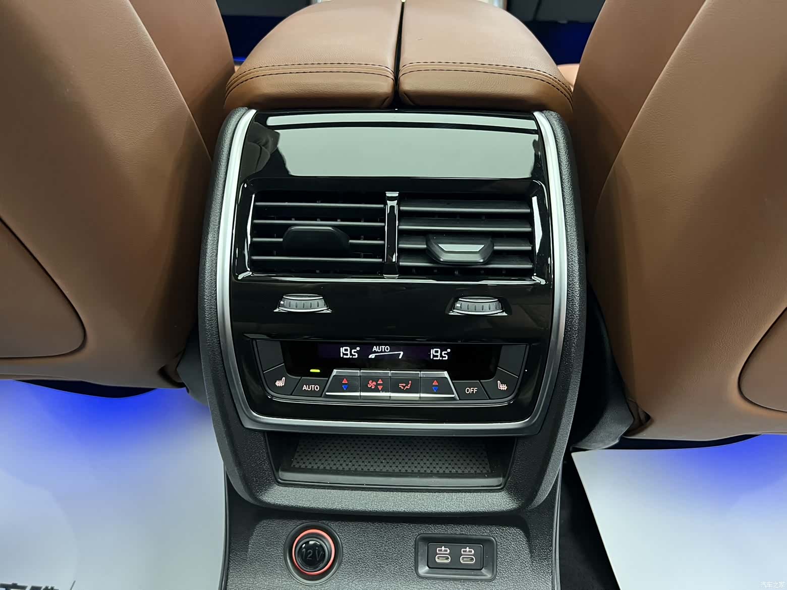 BMW X7, 2024 13