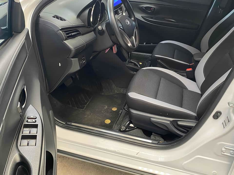 Toyota YARiS L Zhixuan