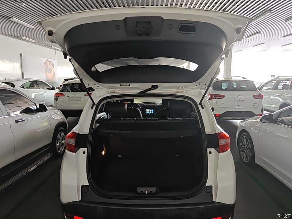 Changan CS15, 2018 19