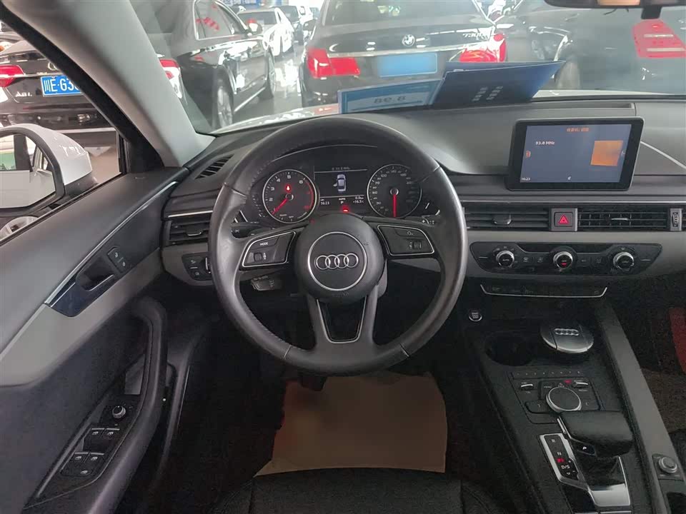 Audi A4L