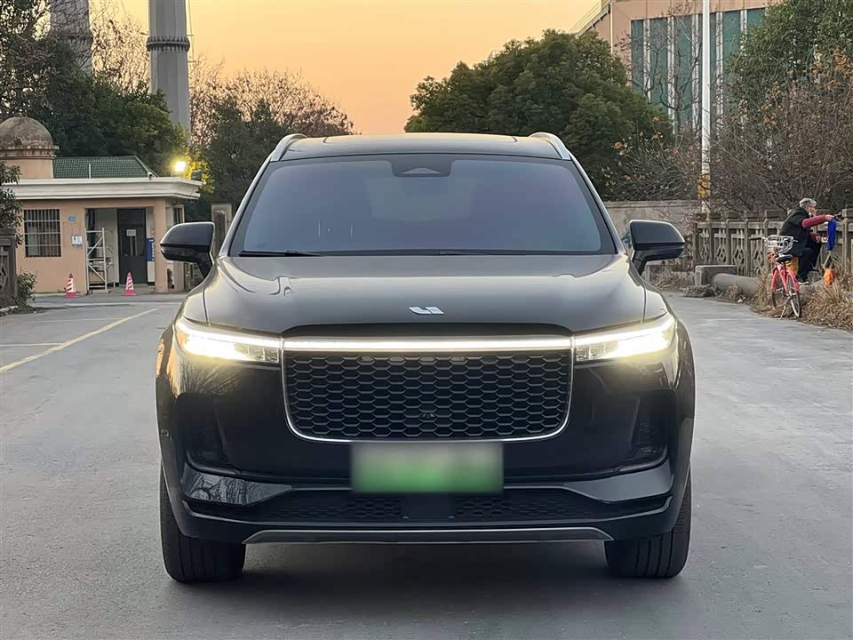 Li Auto Ideal ONE