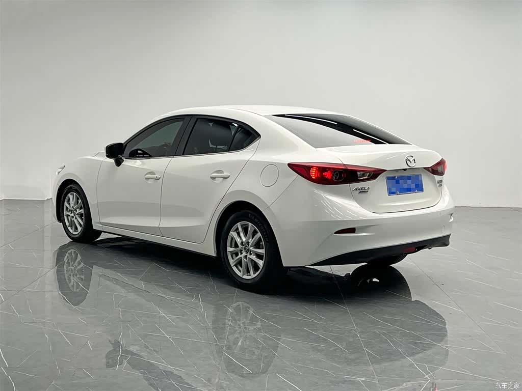 Mazda Mazda3, 2018 4