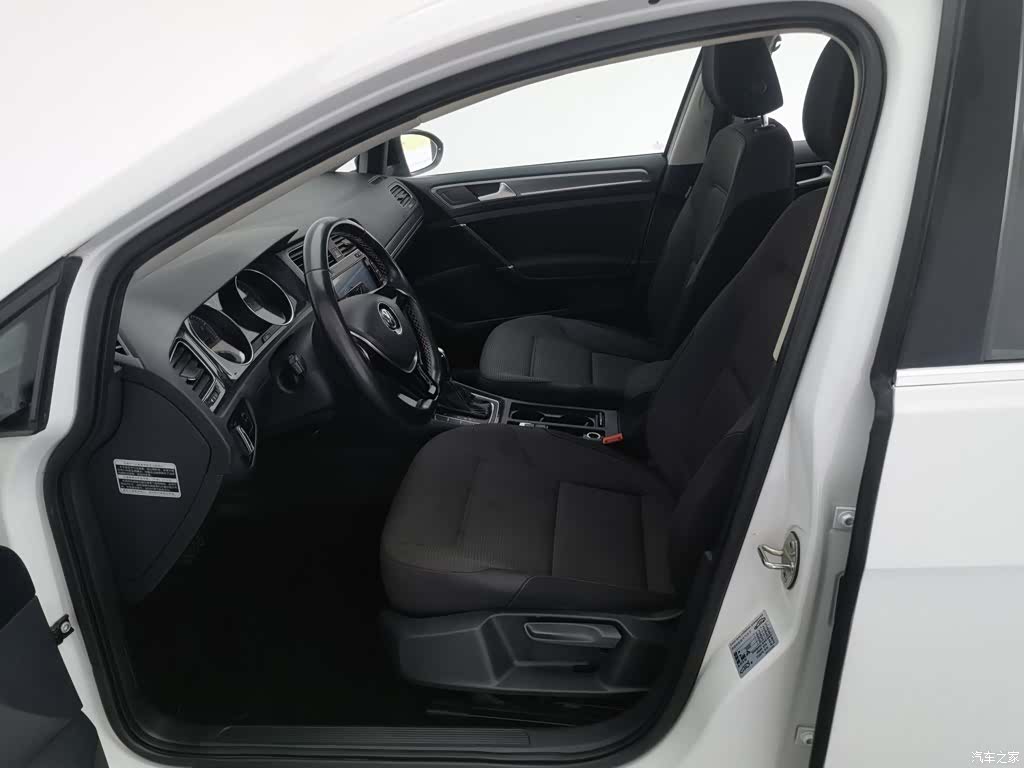 Volkswagen Golf, 2017 10