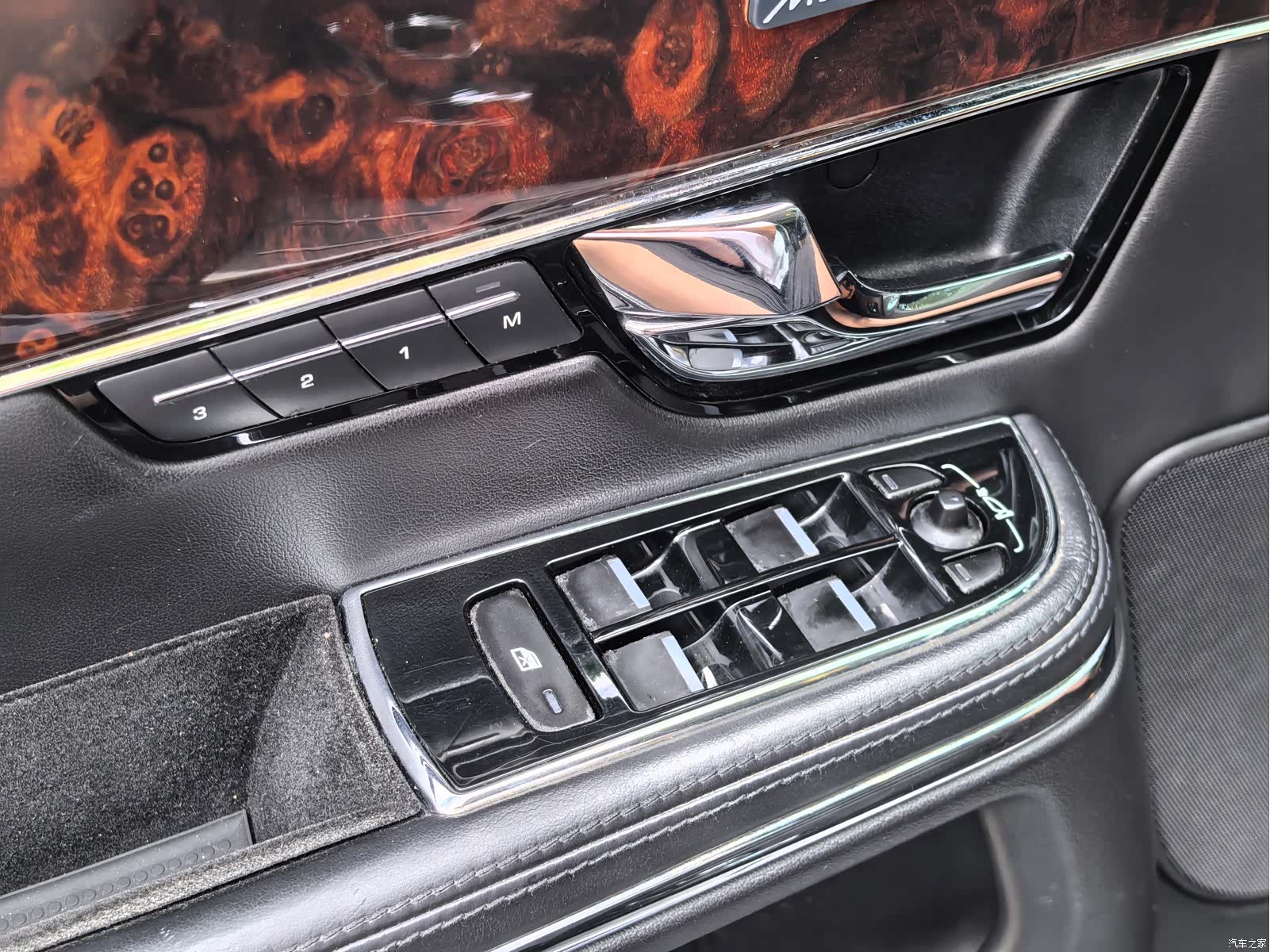 Jaguar XJ, 2013 21