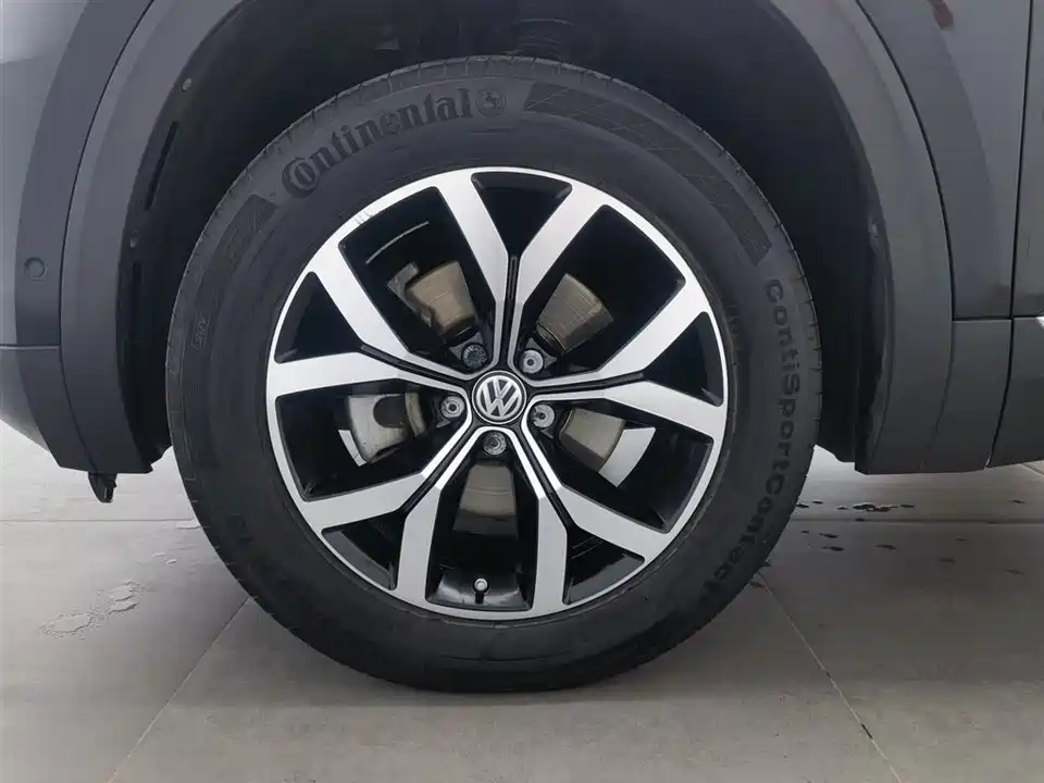 Volkswagen Tourang