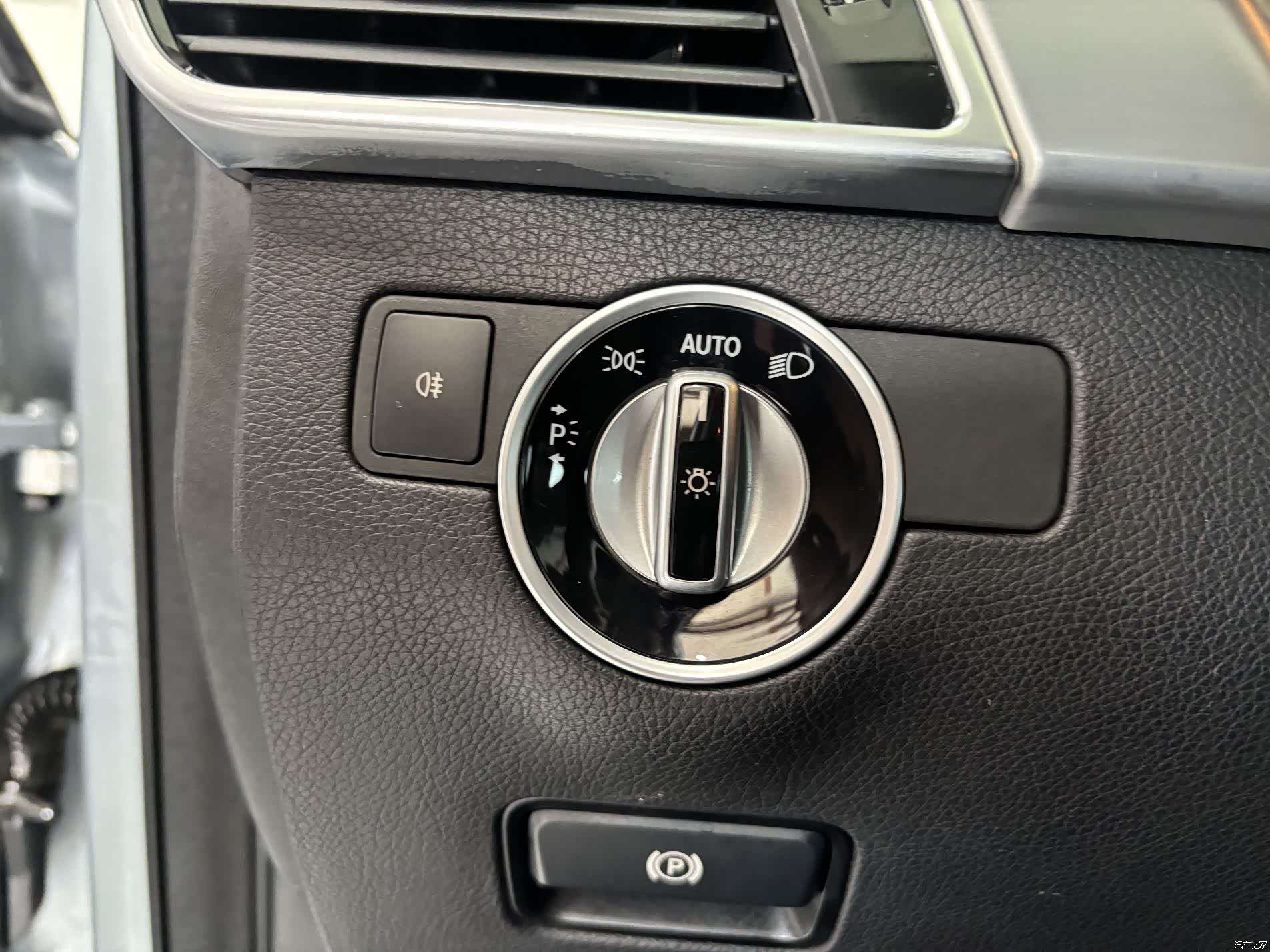 Mercedes-Benz GLE, 2016 14