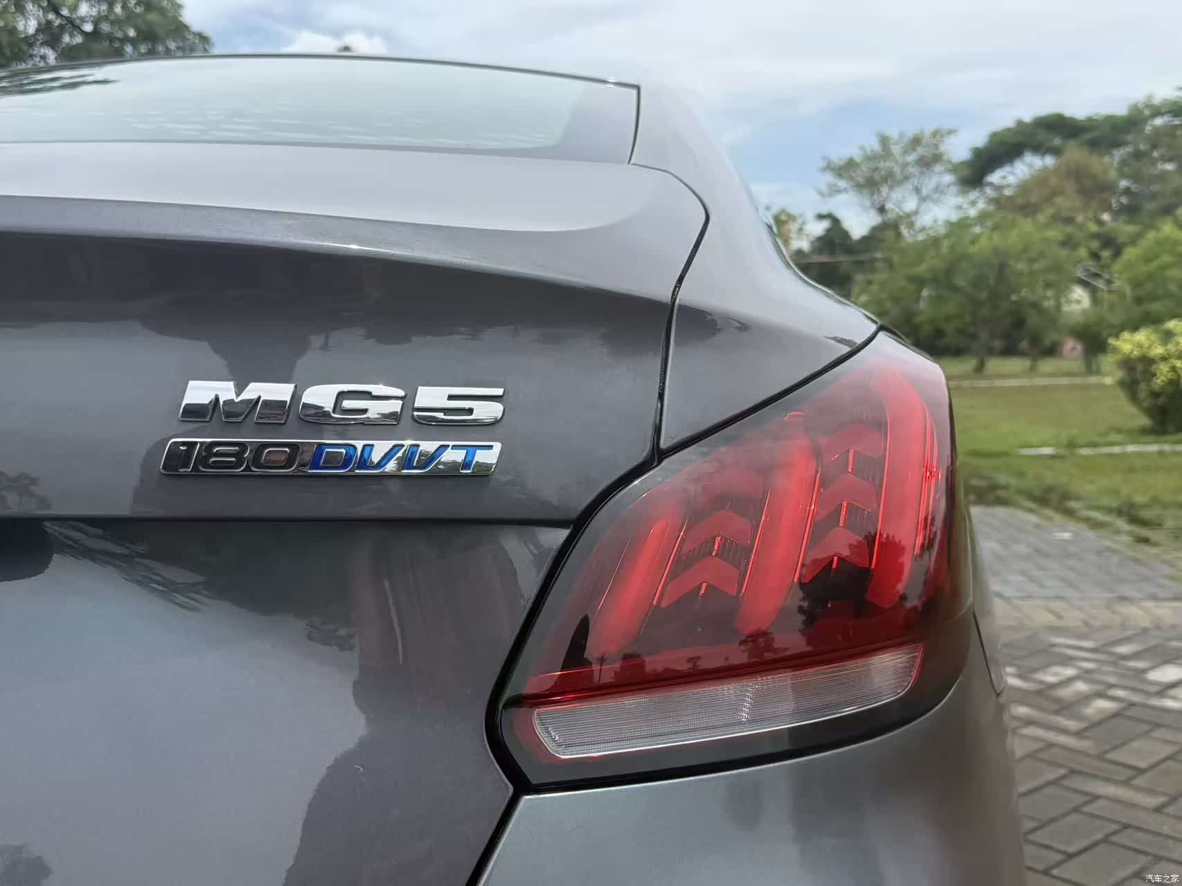 MG MG5, 2022 15