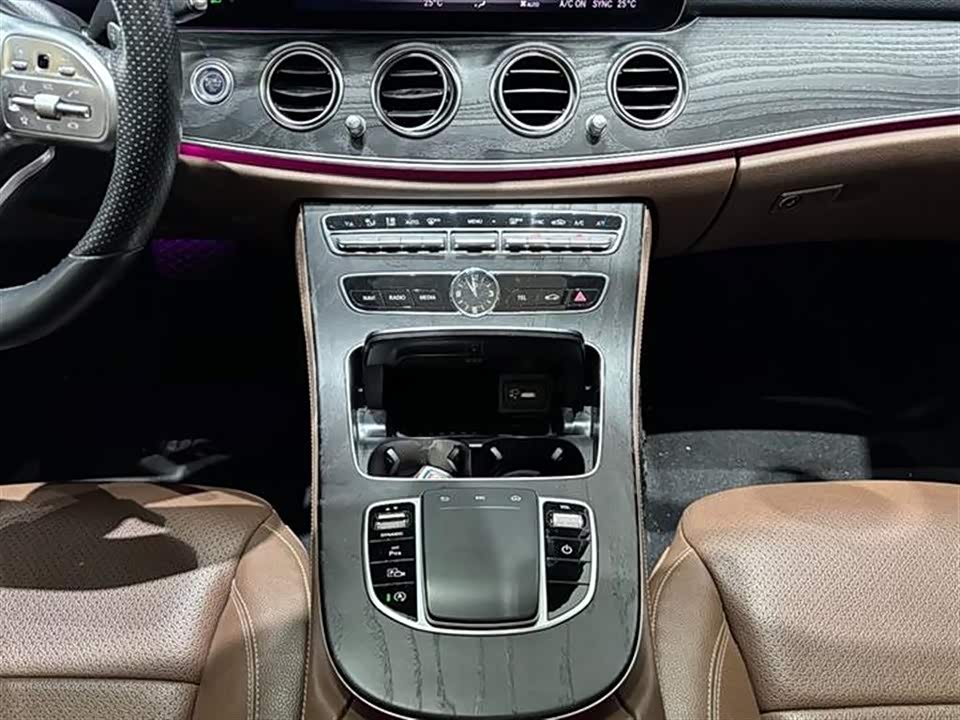 Mercedes-Benz E-class Mercedes-Benz E-class