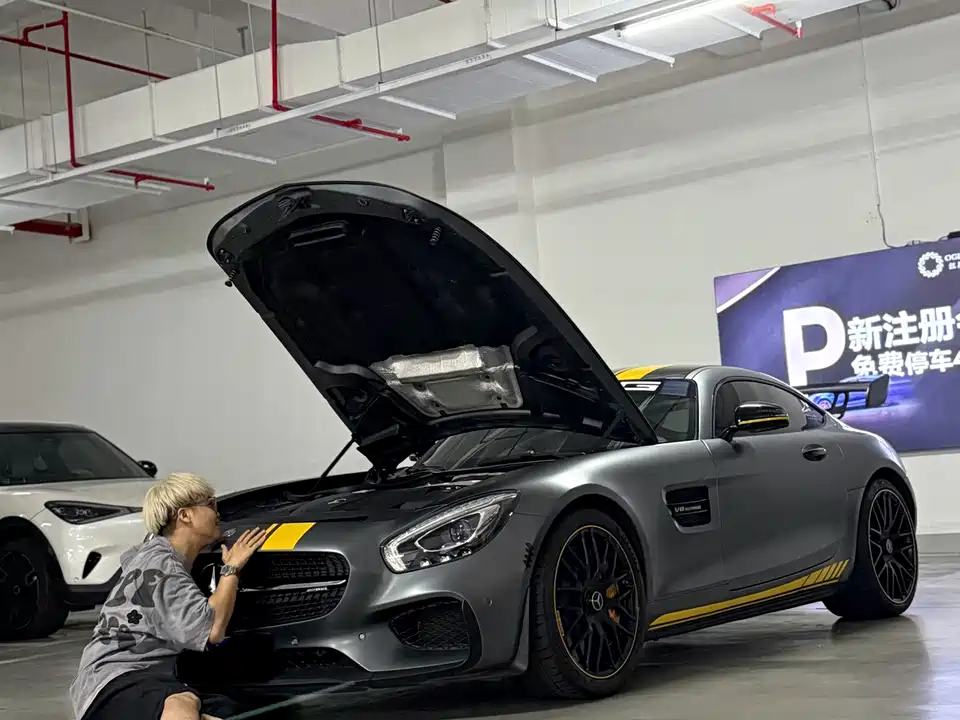 Mercedes-Benz AMG GT Mercedes-Benz AMG GT