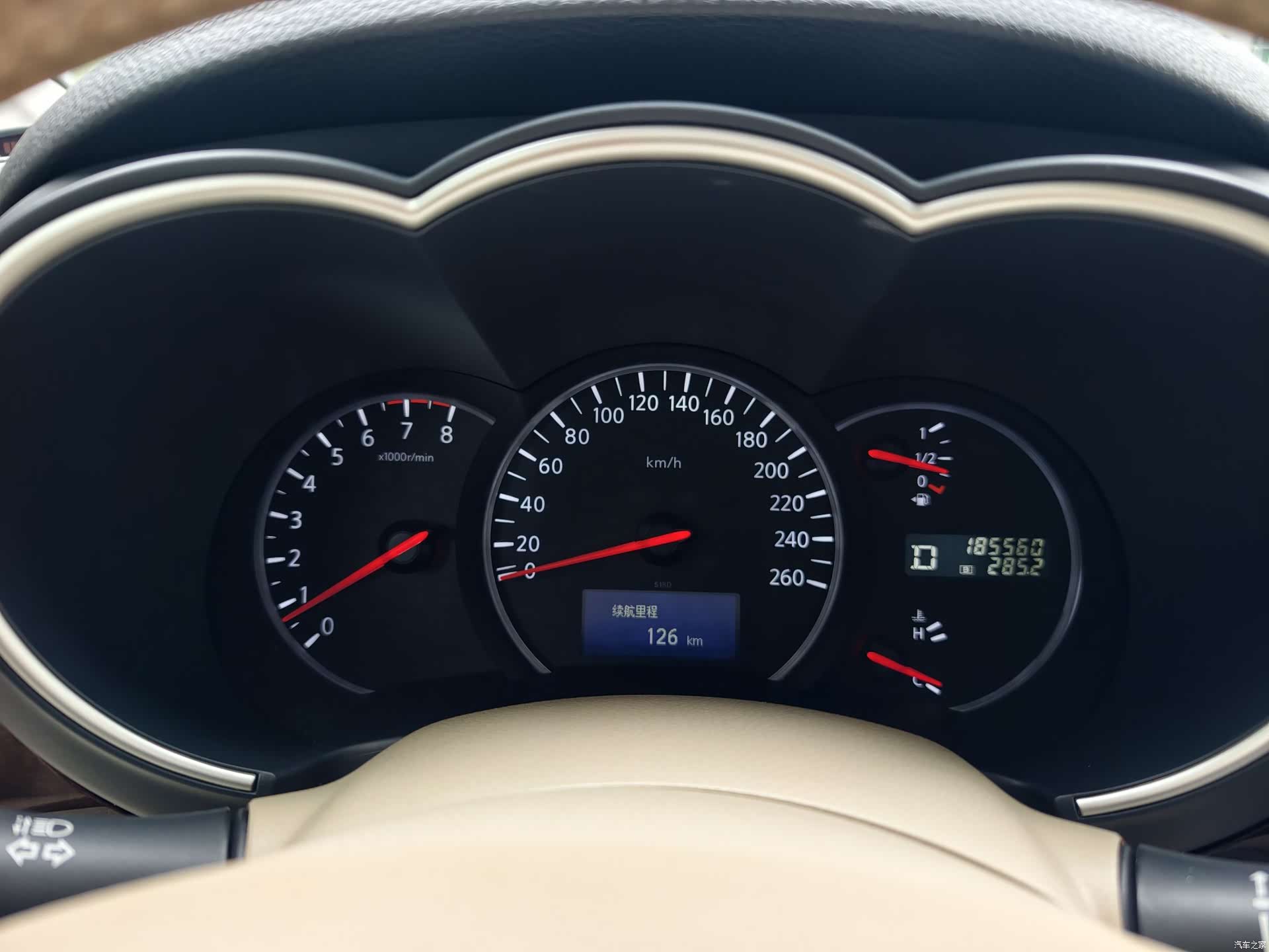 Nissan SL, 2016 12
