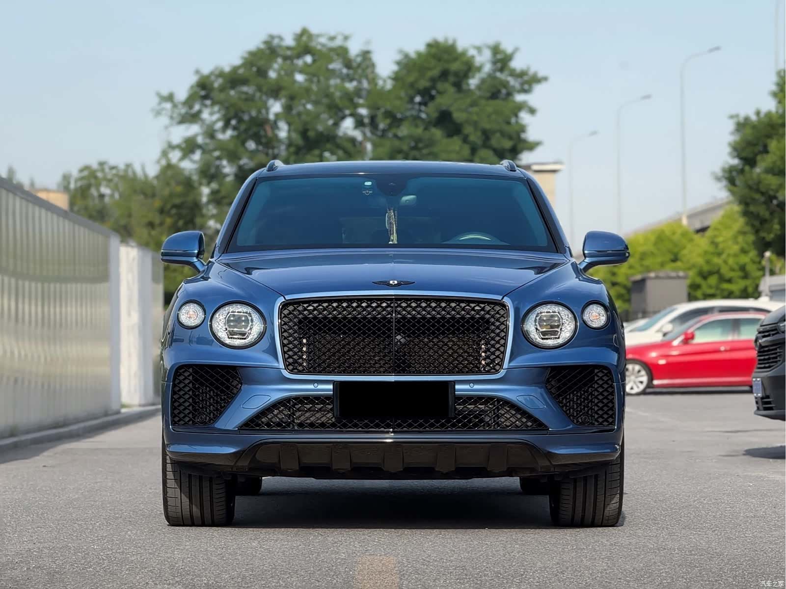 Bentley Bentayga, 2021 2
