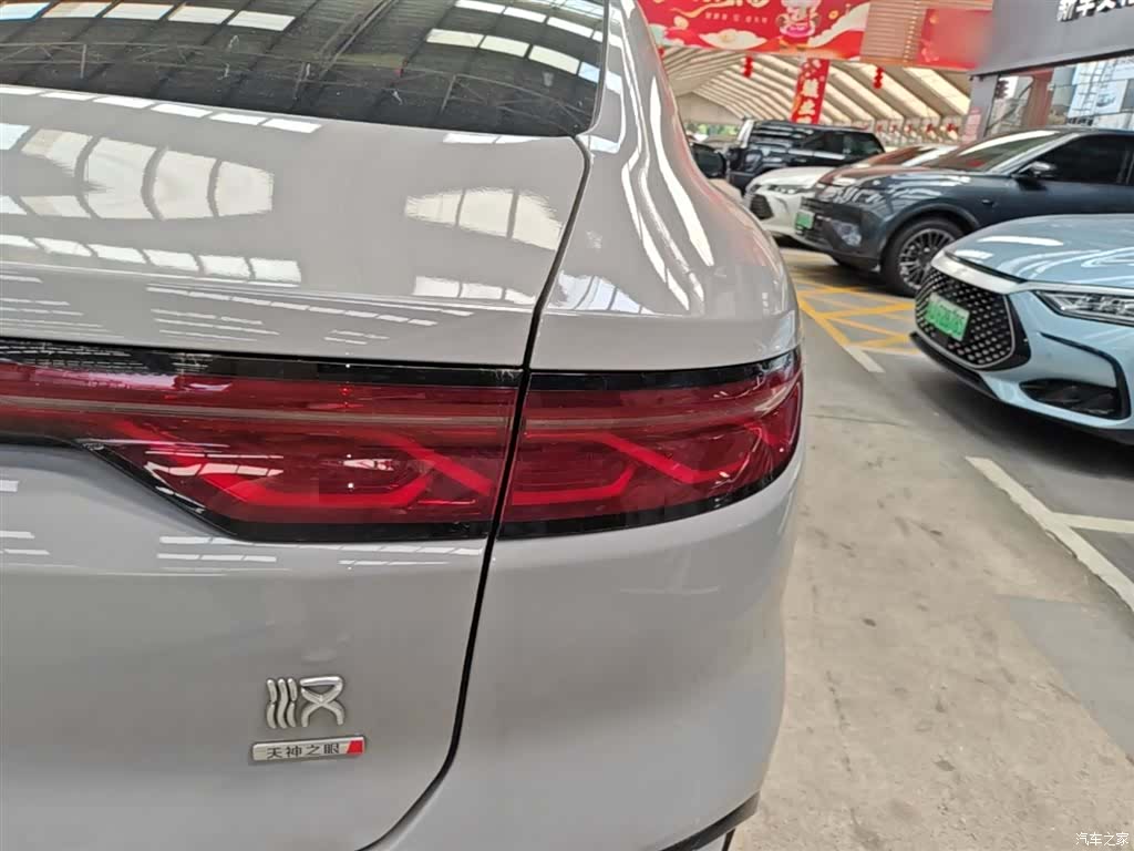 BYD Han, 2025 8