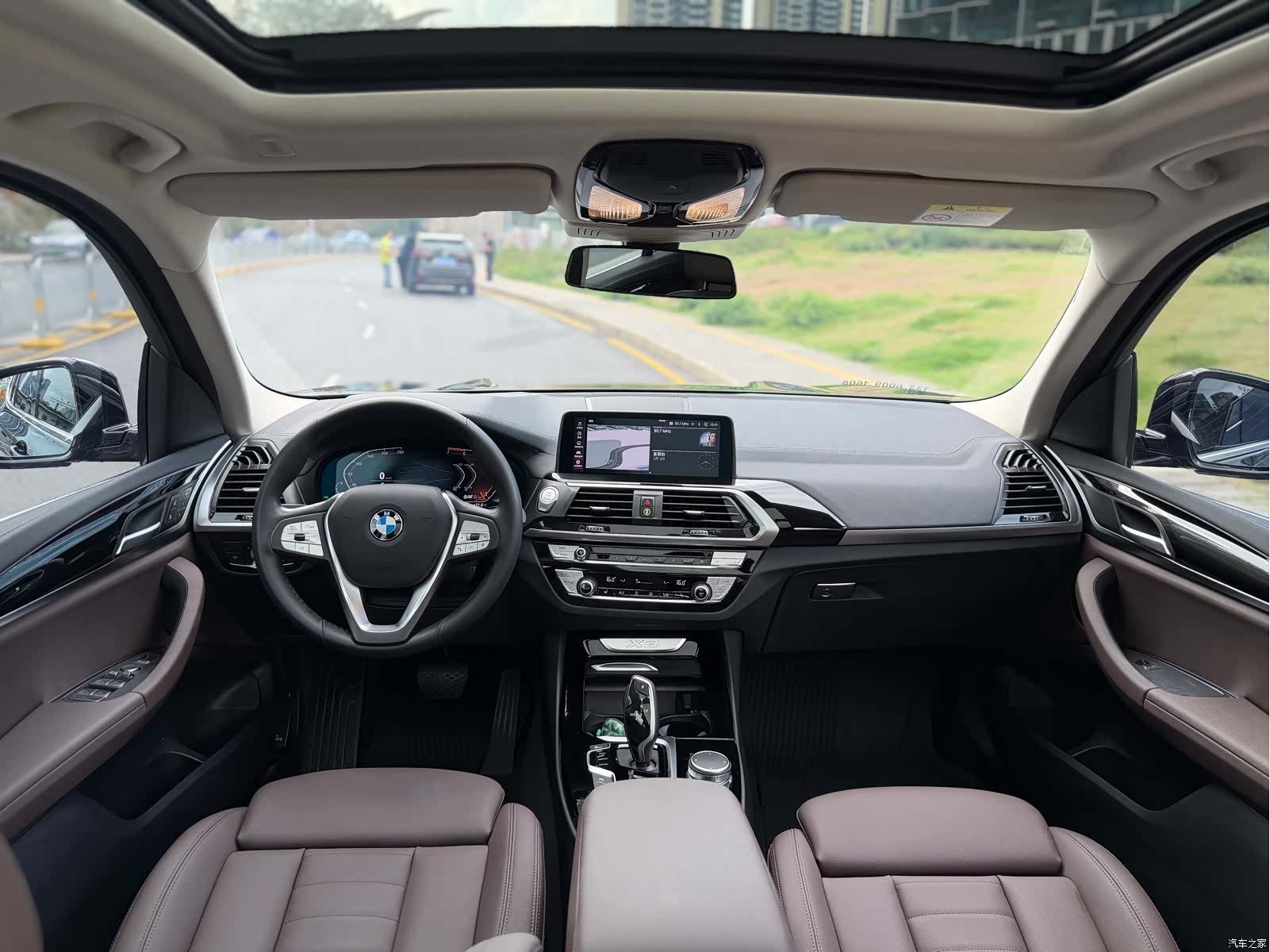 BMW X3, 2021 9