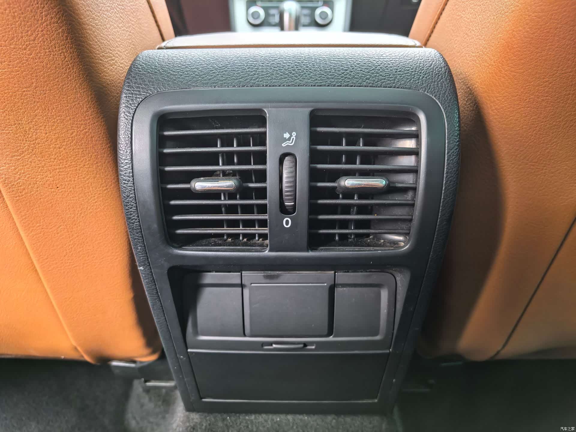 Volkswagen CC, 2011 19