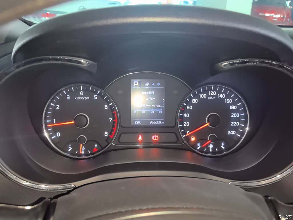 Kia K3, 2016 8