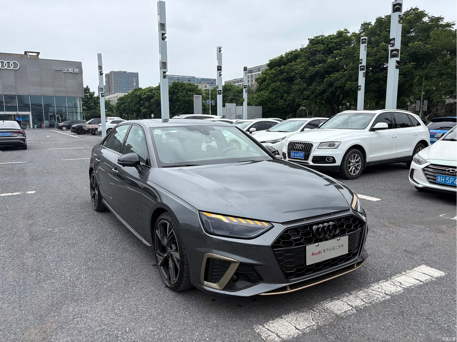 Audi A4L, 2024 3
