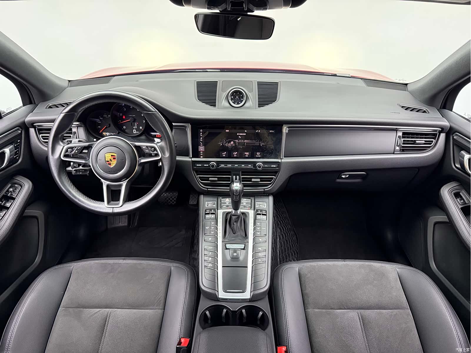 Porsche Macan, 2020 4