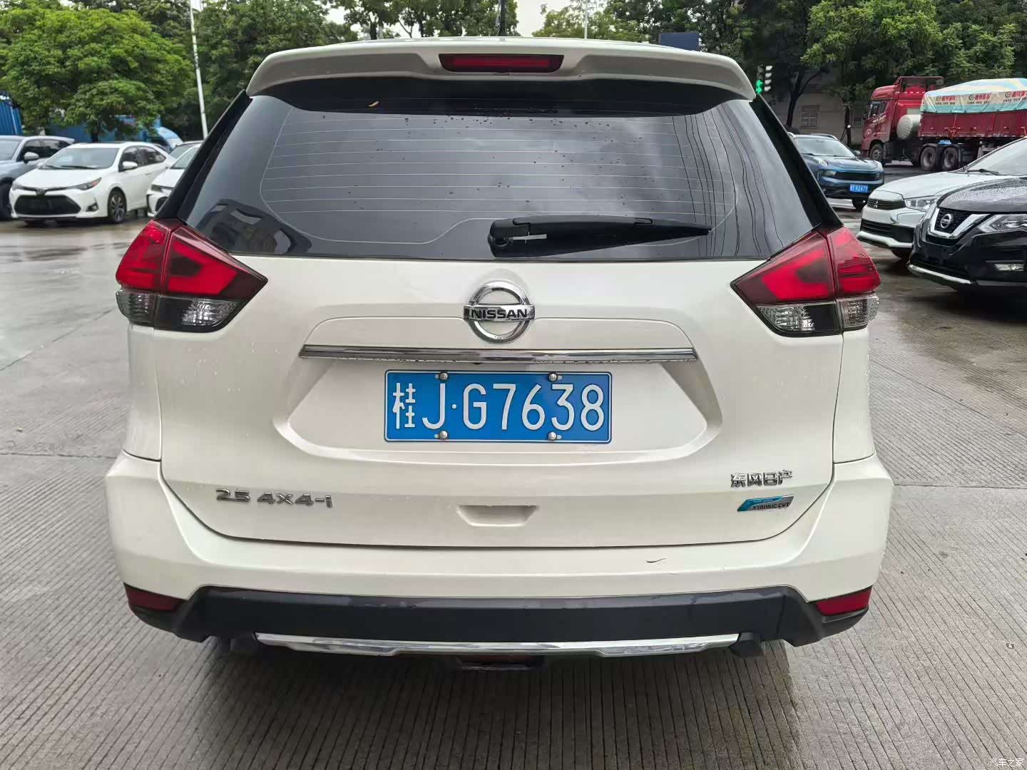 Nissan X-Trail, 2017 все фото