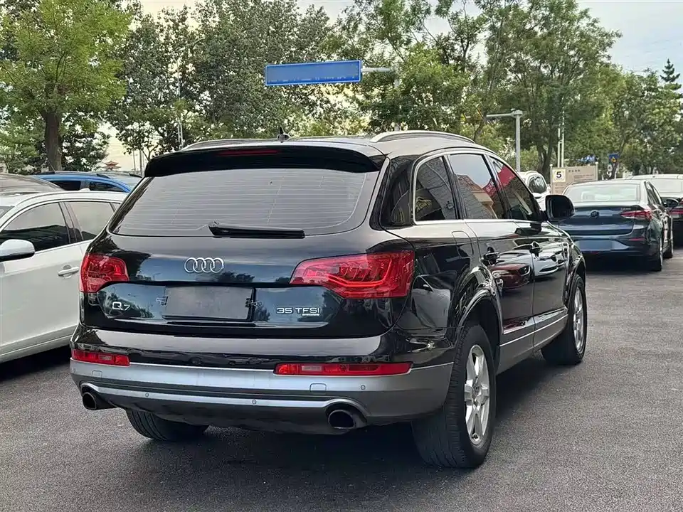 Audi Q7 Audi Q7