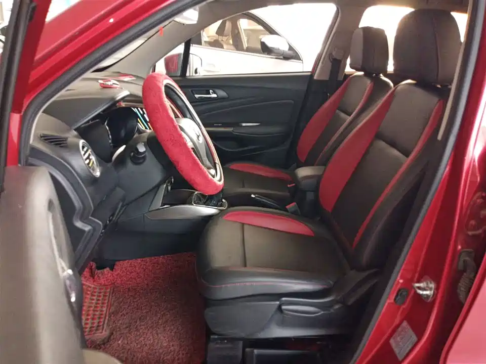 Changan CS15