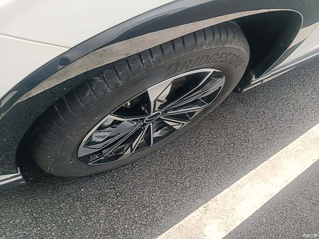 Roewe RX5, 2024 23