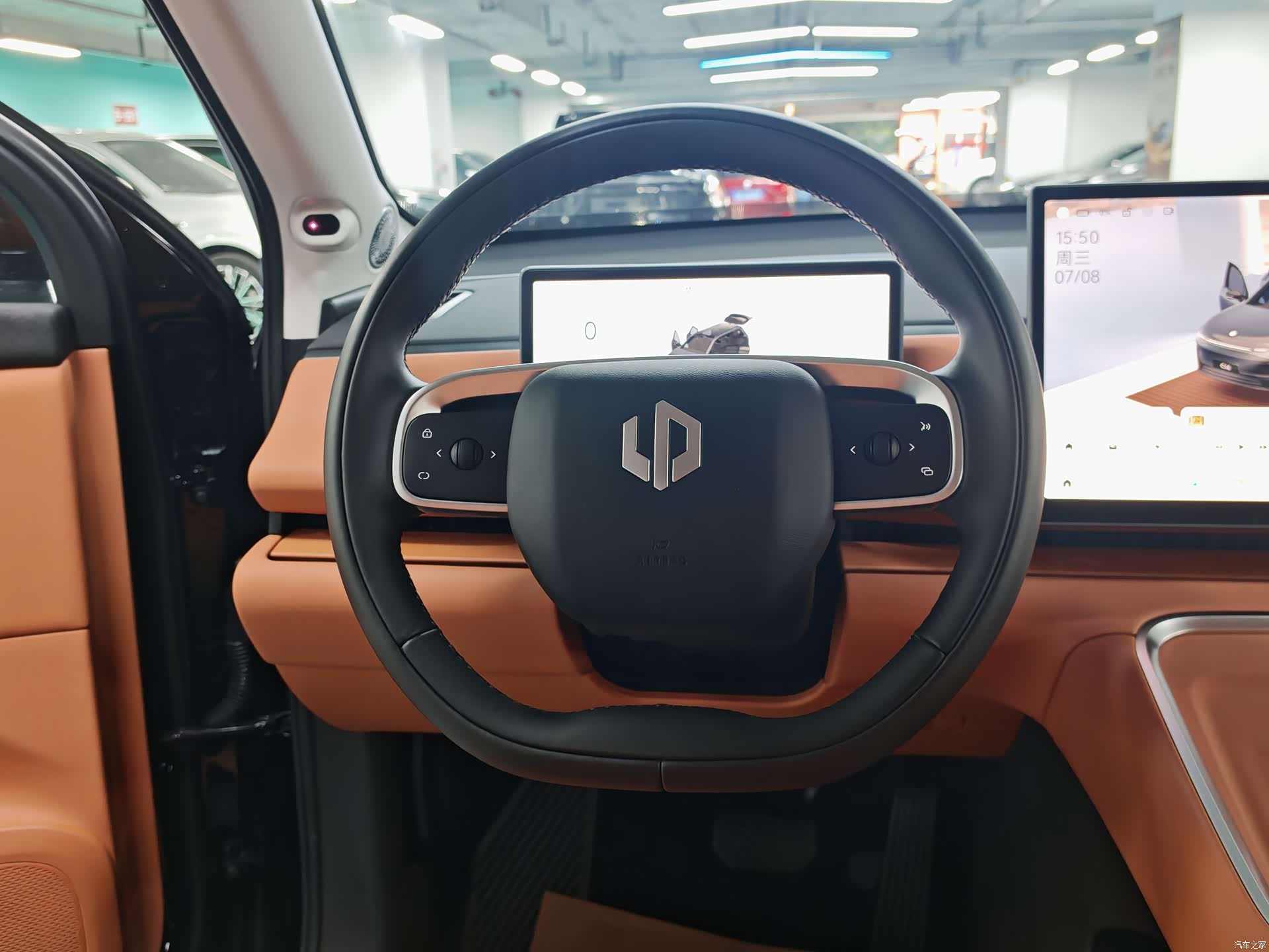 Leapmotor C16, 2025 12