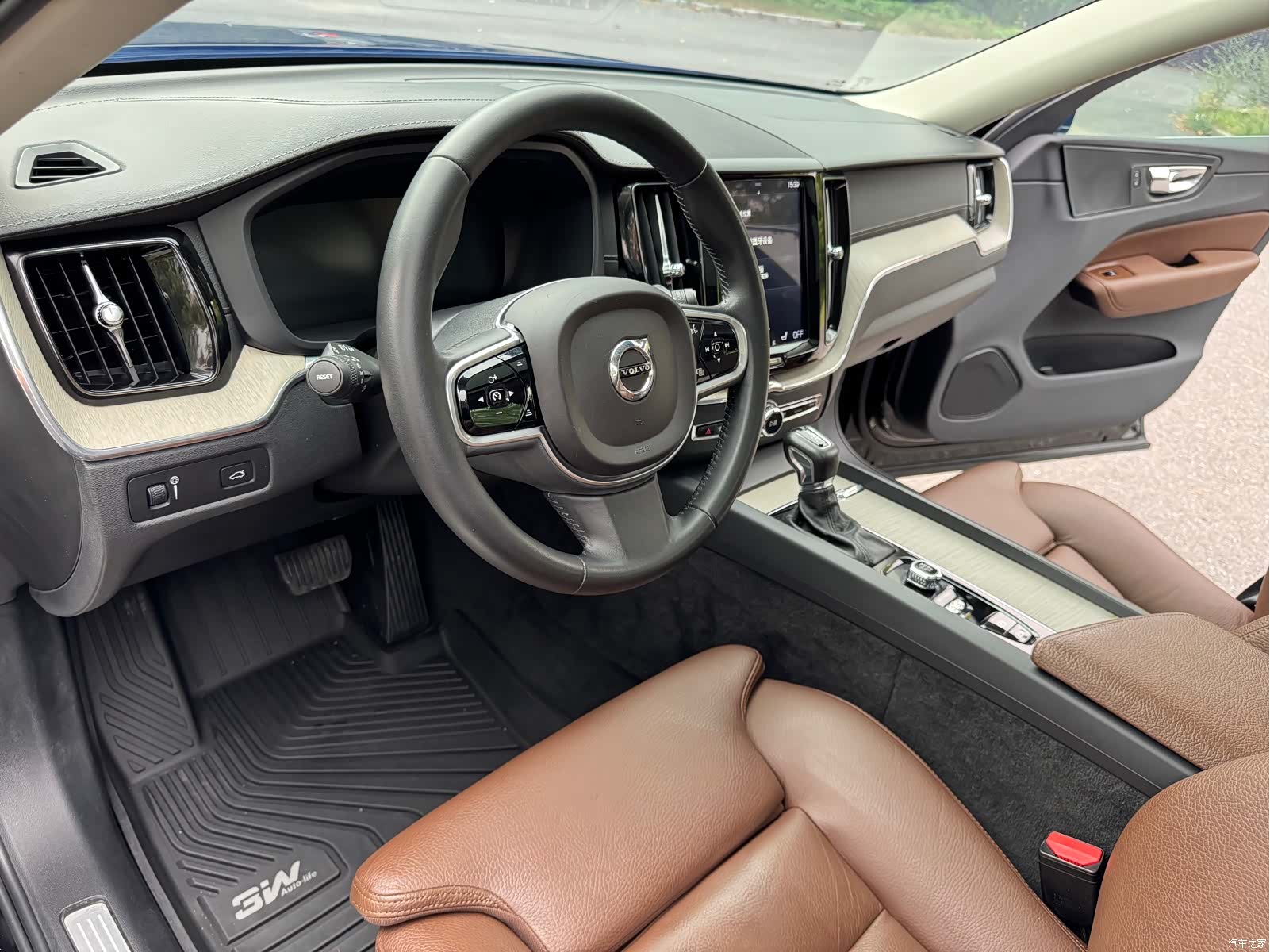 Volvo XC60, 2018 10