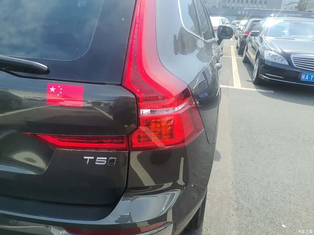 Volvo XC60, 2018 8