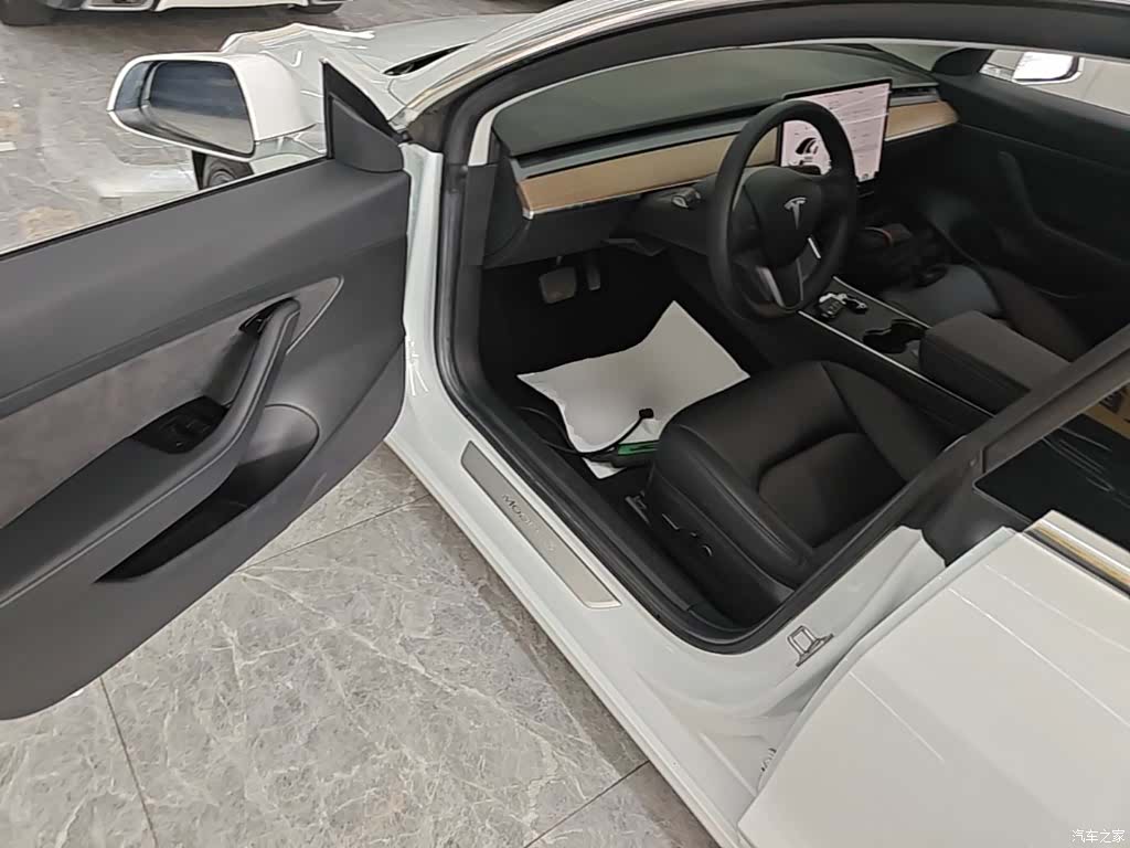 Tesla Model 3, 2021 16
