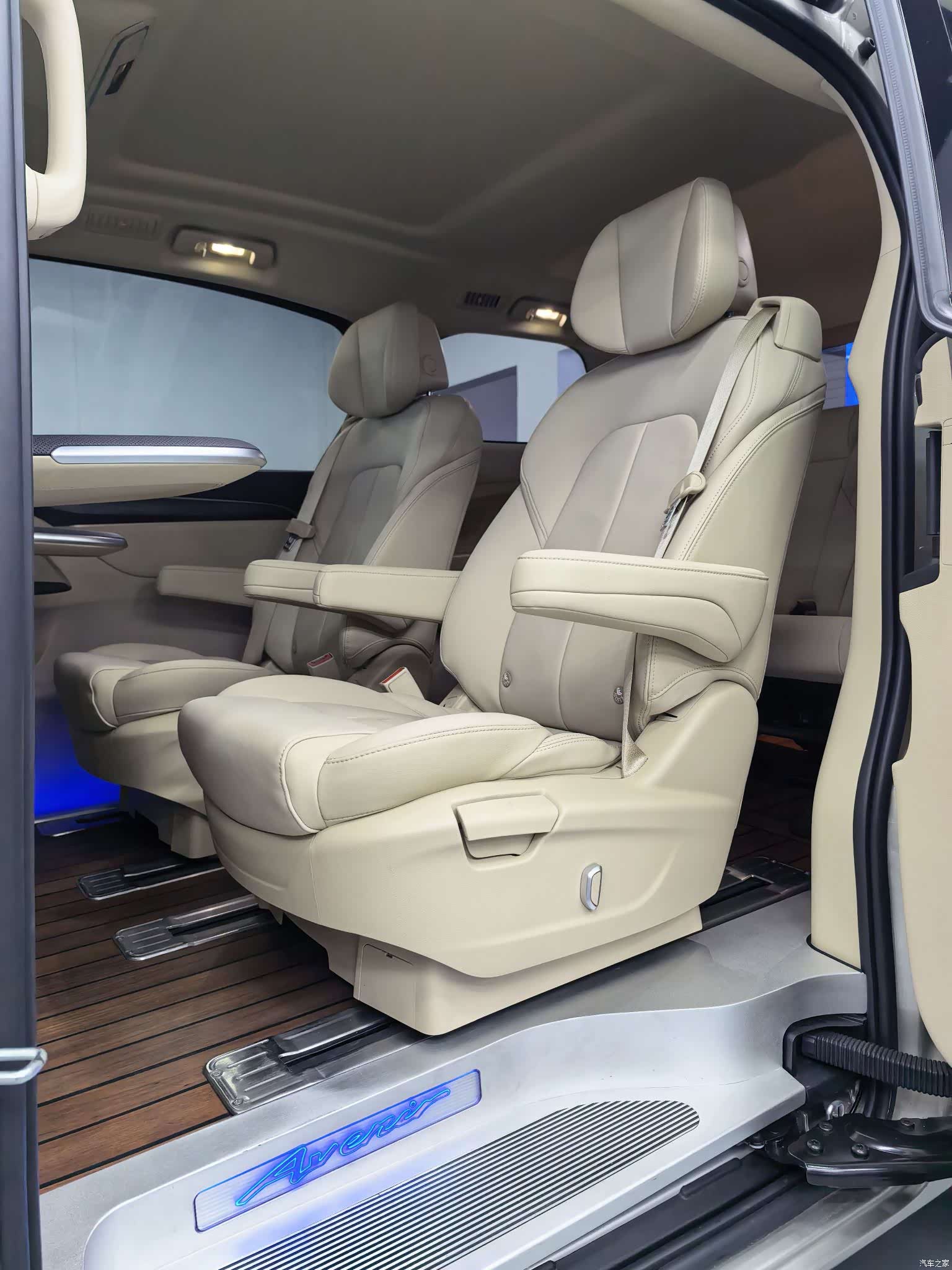 Buick GL8, 2023 6