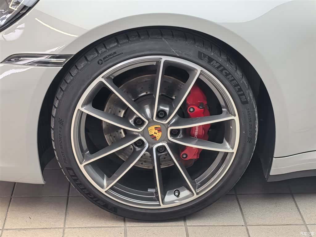 Porsche 911, 1900 29