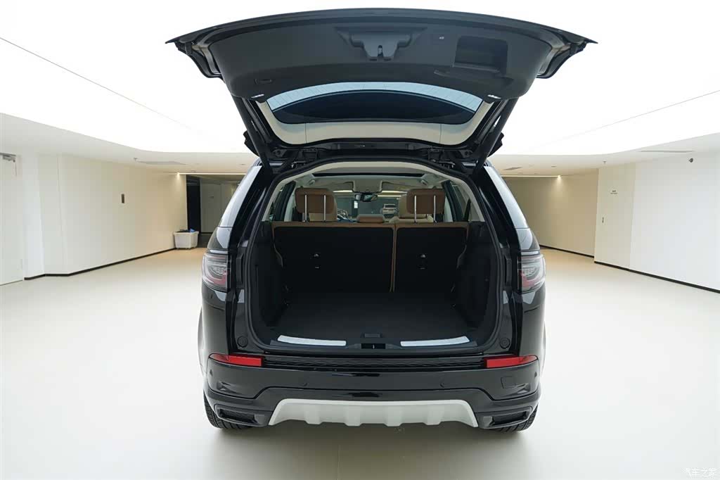 Land Rover Discovery, 2024 6