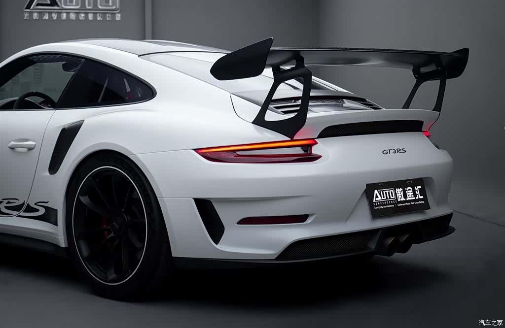 Porsche 911, 2020 6
