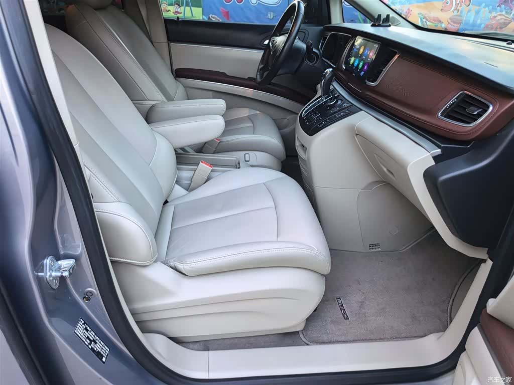 Buick GL8, 2020 19
