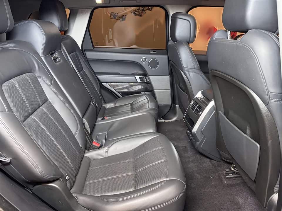 Land Rover Range Rover Sport Land Rover Range Rover Sport