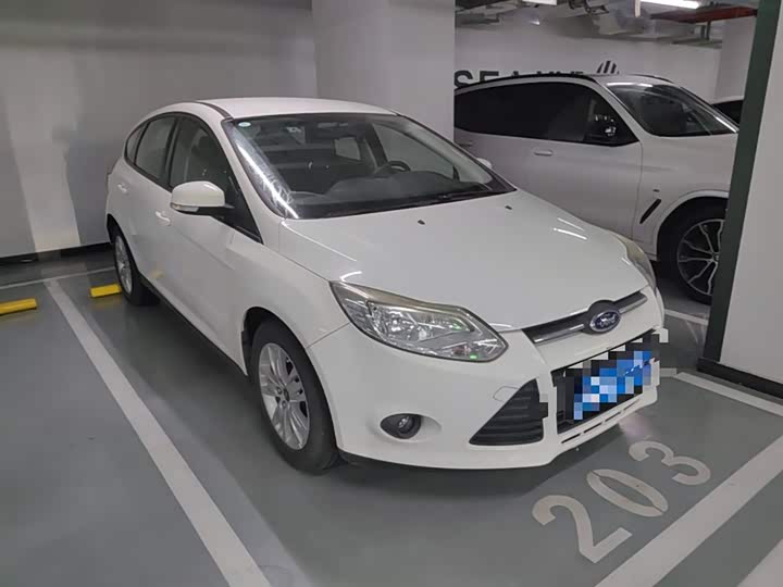 Ford Focus, 2014 года фото 8
