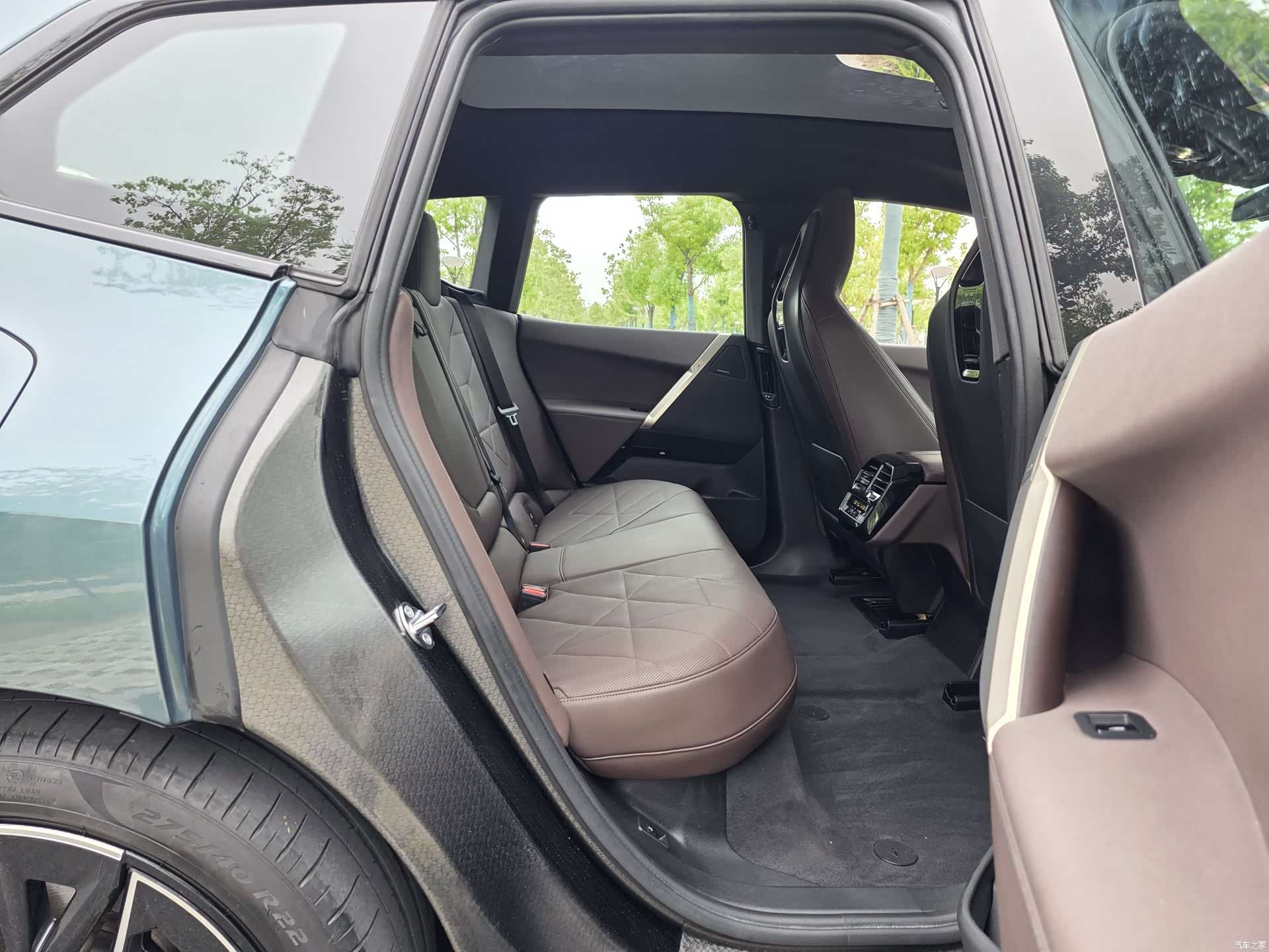 BMW iX, 2022 11
