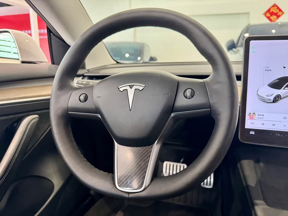 Tesla Model 3 Tesla Model 3