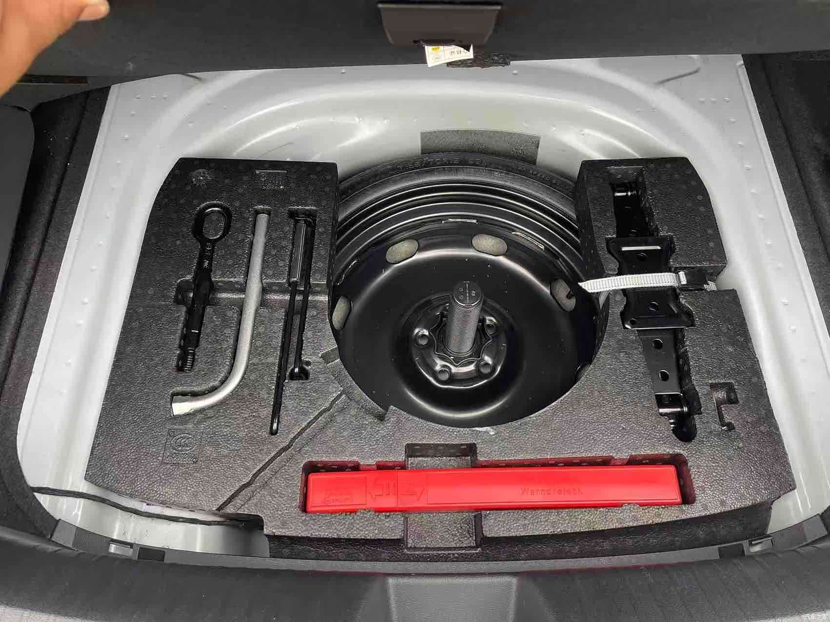 Volkswagen Sagitar, 2022 20