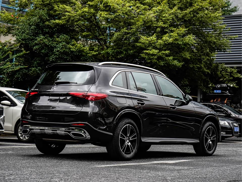 Mercedes-Benz GLC Mercedes-Benz GLC