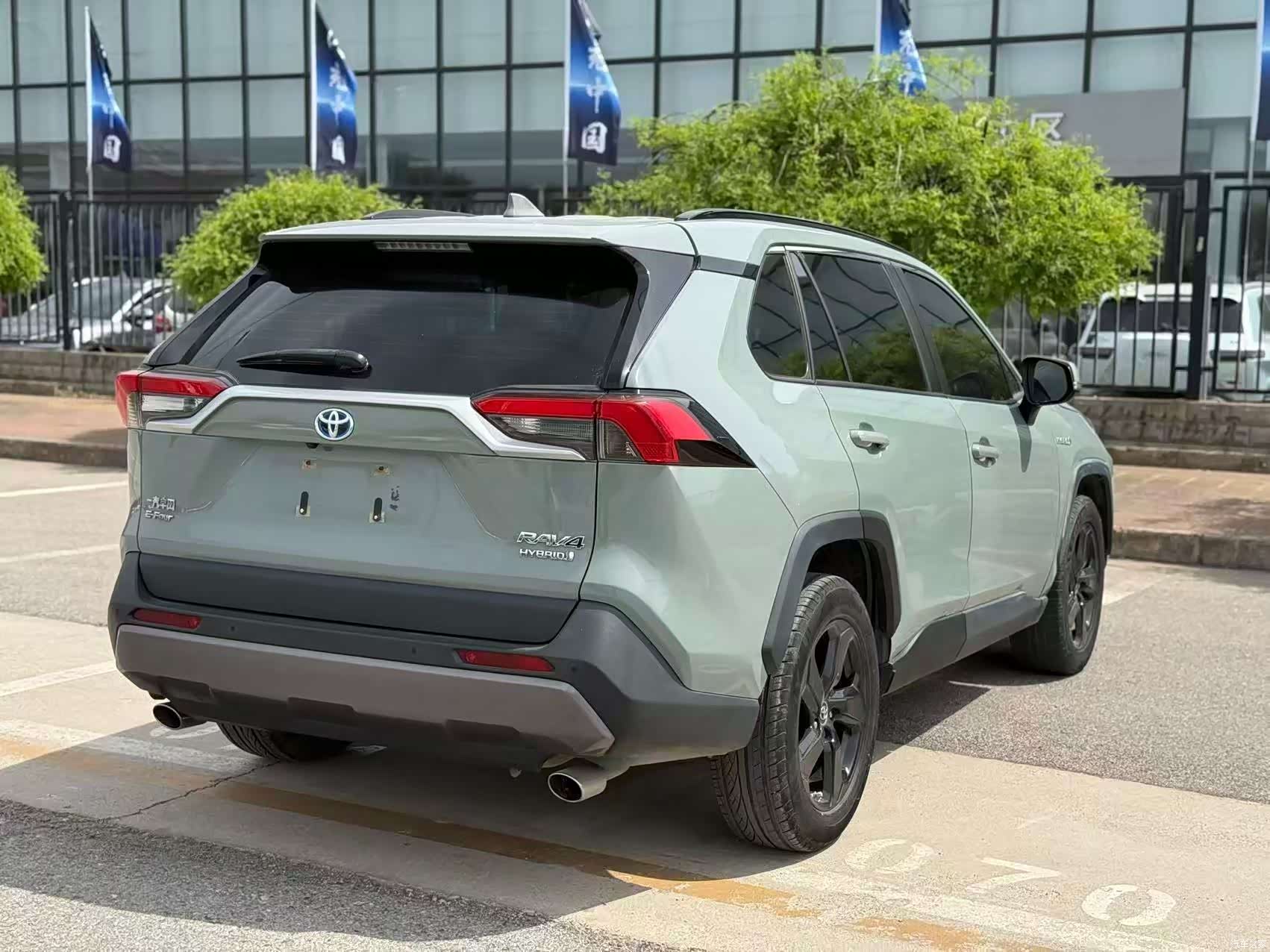 Toyota RAV4, 2019 6