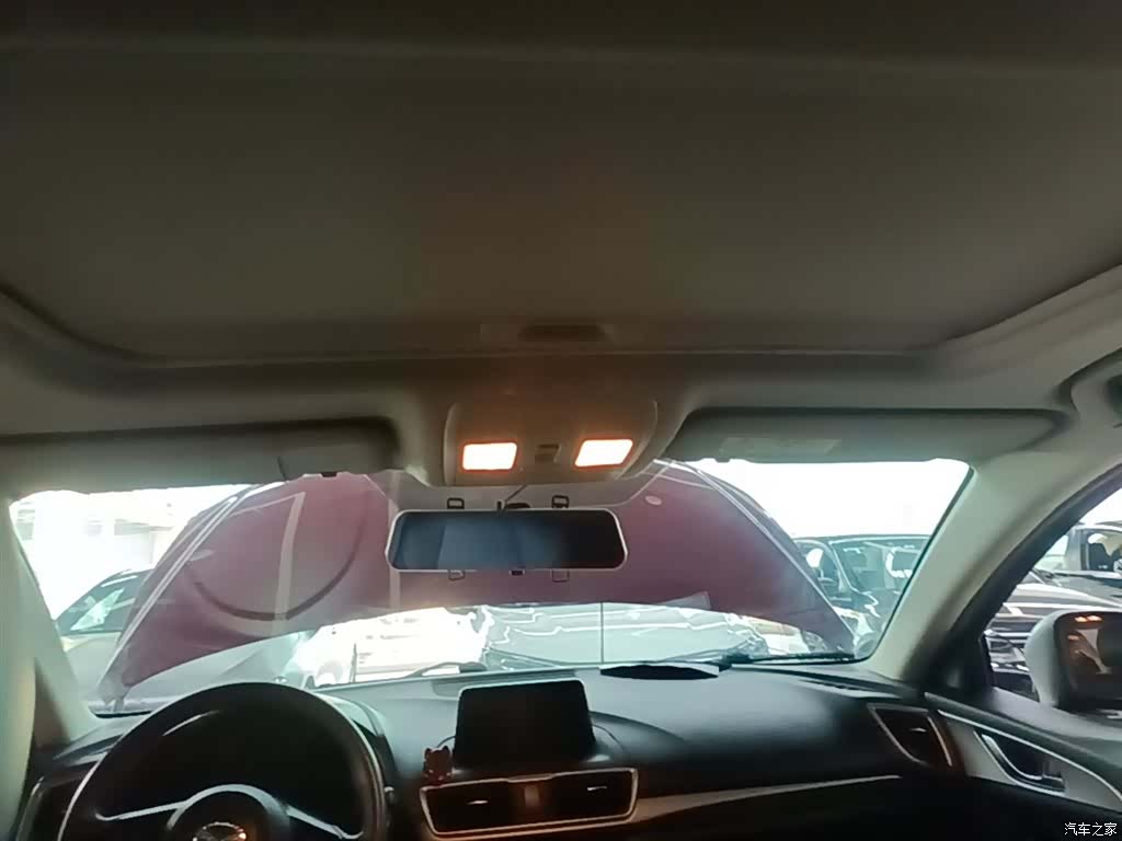 Mazda Mazda3, 2020 18