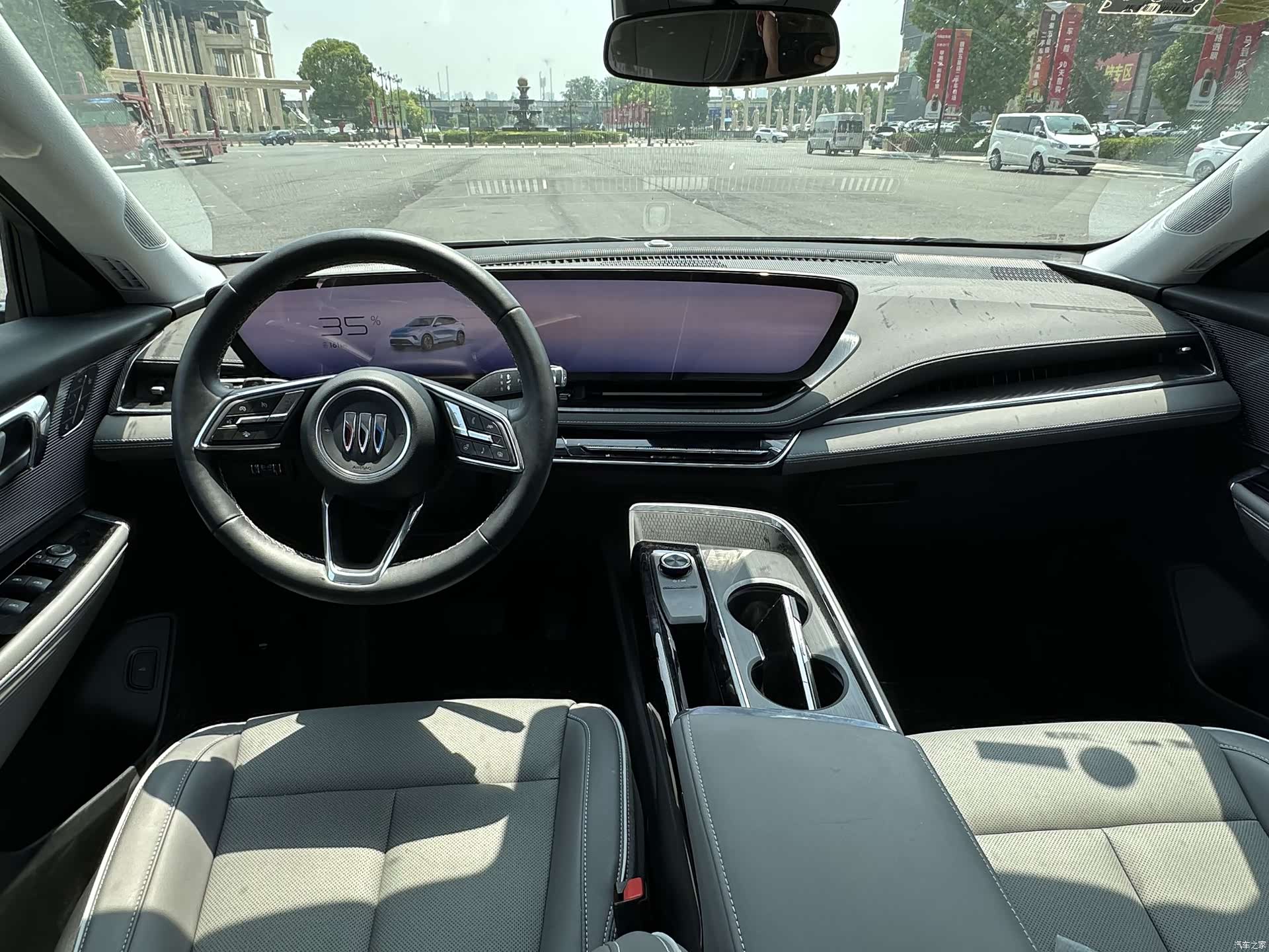 Buick E5, 2025 6
