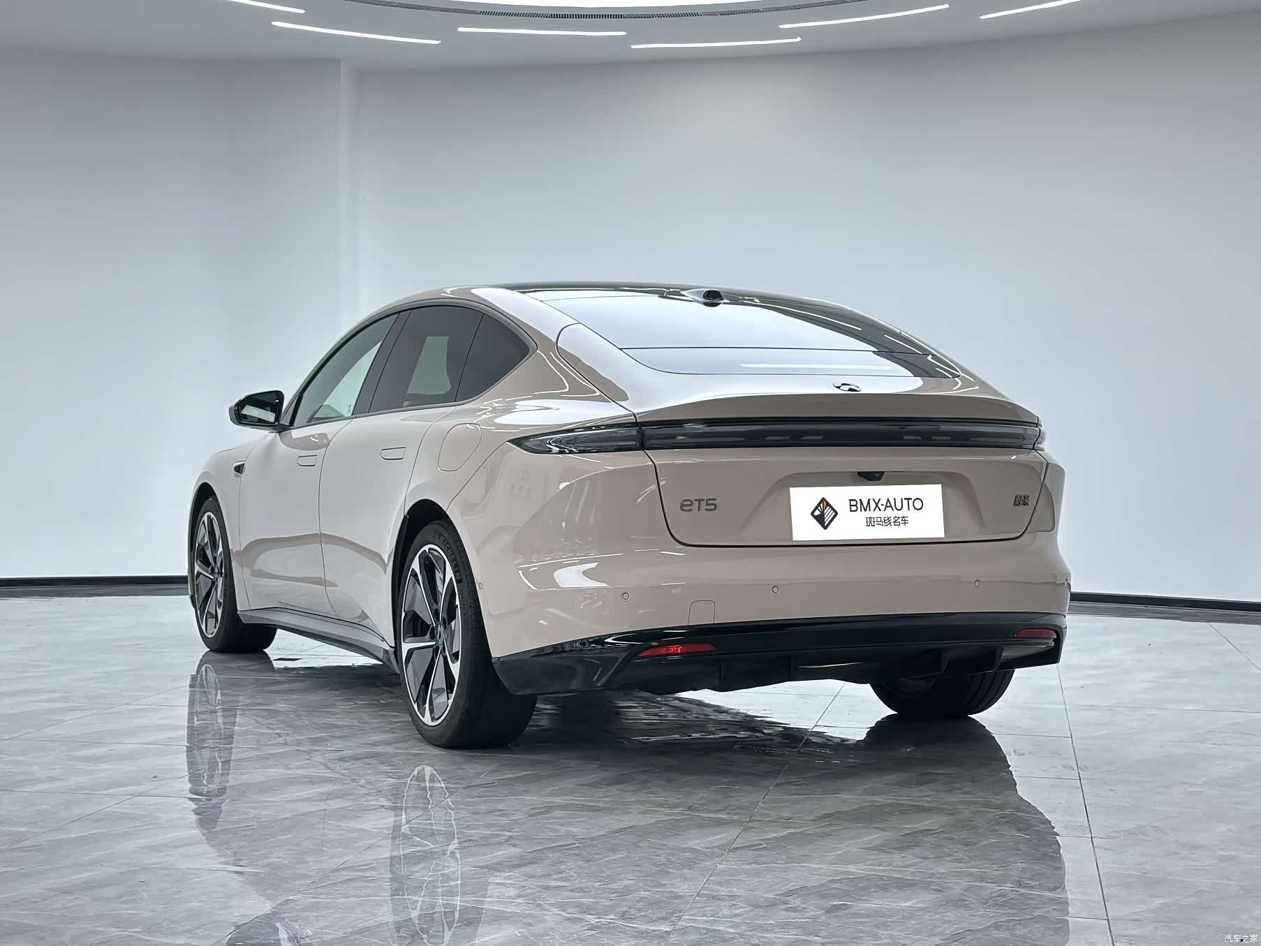 NIO ET5, 2025 3