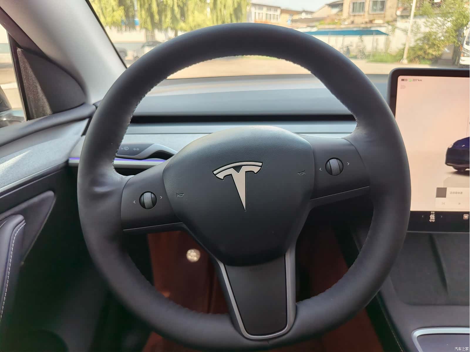 Tesla Model Y, 2023 9